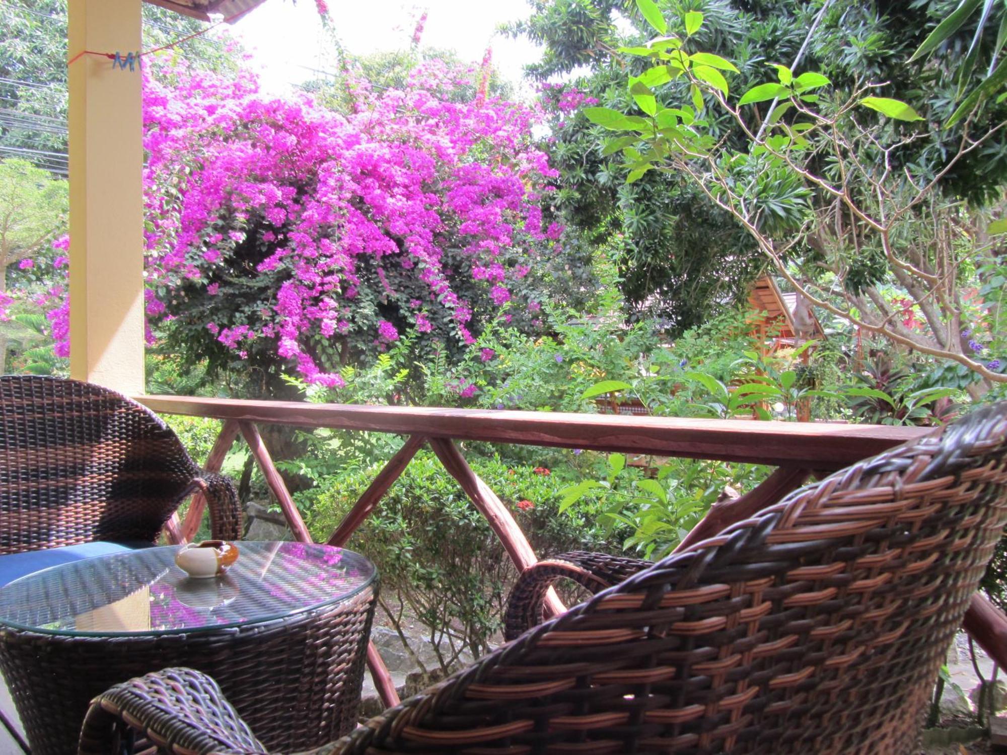 Flower Paradise Bungalows & Swiss Restaurant Roestiland ラマイビーチ 部屋 写真